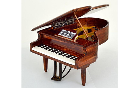 PIANOFORTE IN MINIATURA