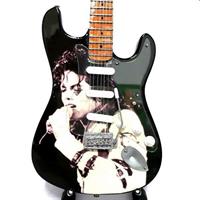 MINI CHITARRA DA COLLEZIONE IN LEGNO REPLICA MICHAEL JACKSON
